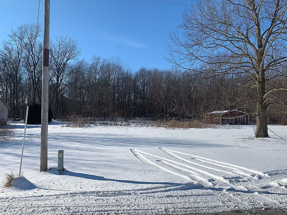 1st image of 2701 County Road 4 #1