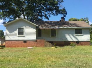 1727 Trussell Rd, Alexander City, AL 35010