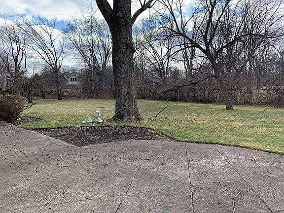 4th image of 3032 University Ave