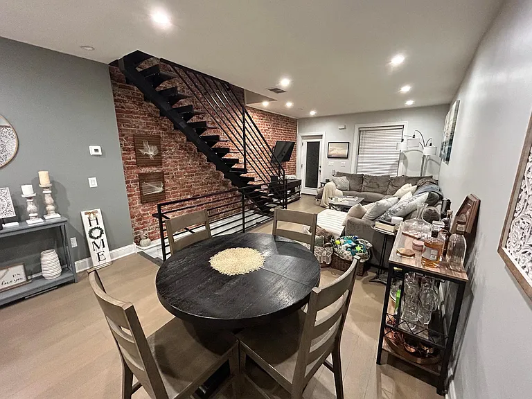 2230 Pierce St — Photo 7