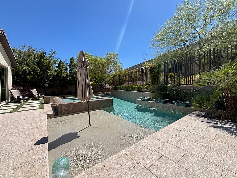 81 Navarra Canyon Ct — Photo 61