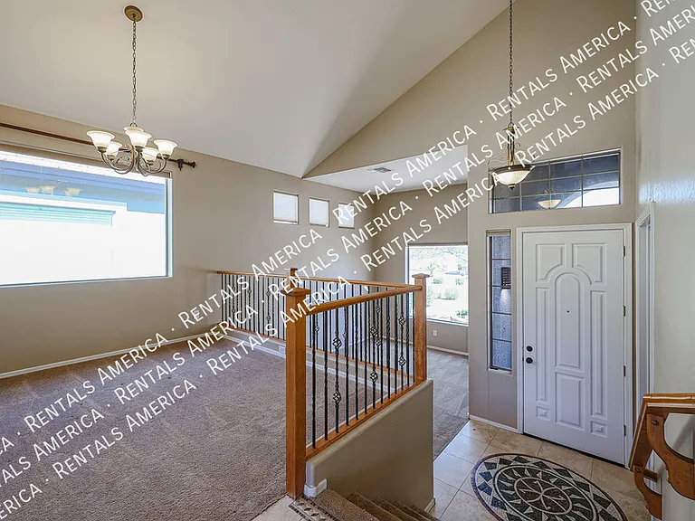 3117 W Espartero Way — Photo 15