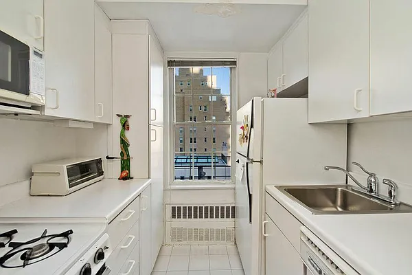 Sold by Keller Williams NYC | media 5