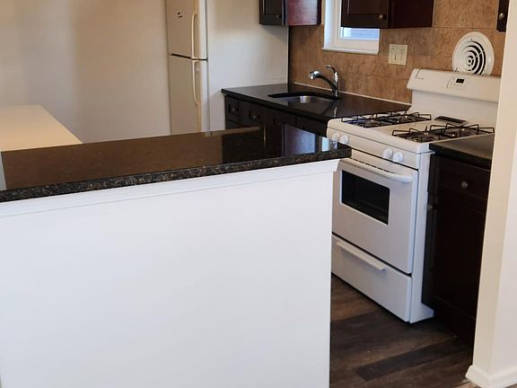 2nd image of 7823 Summerdale Ave #2