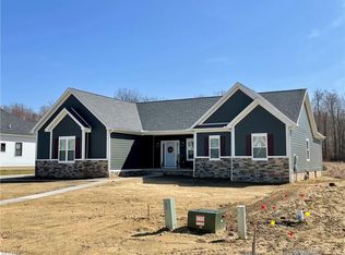 3317 Chestnut Hl, Youngstown, OH 44514