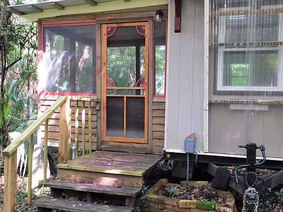 4th image of 404B SE 138th Ave