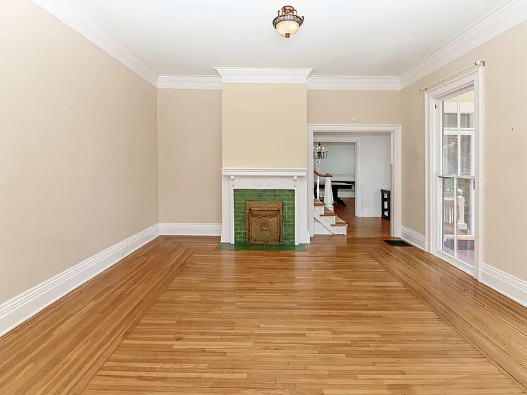 1234 Herschel Ave — Photo 5