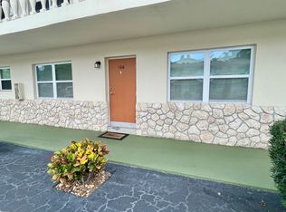 923 22nd Pl APT 106, Vero Beach, FL 32960