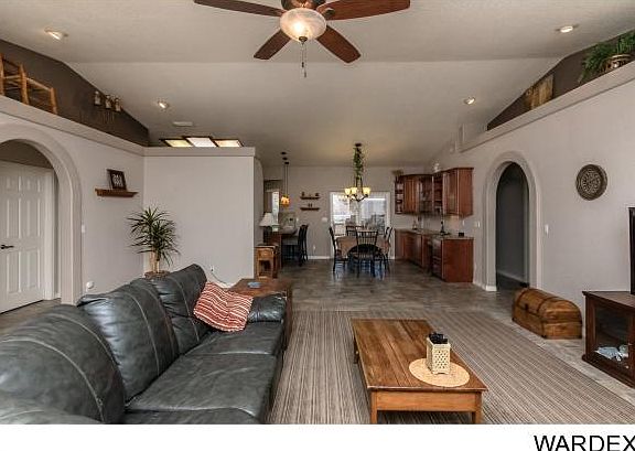 5th image of 2730 Empress Ln