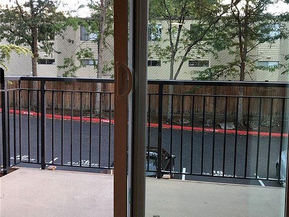 5th image of 12607 SE 41st Pl APT H204