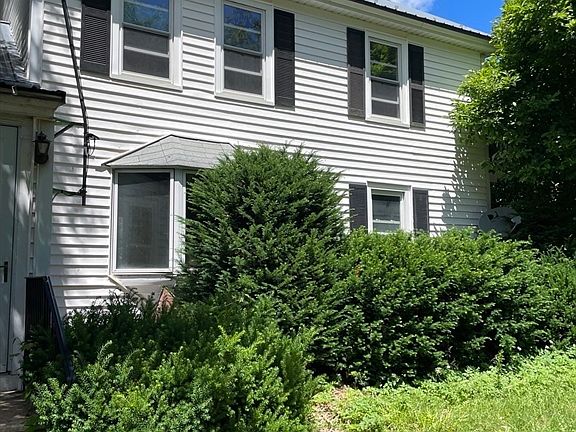 4th image of 239 River Rd