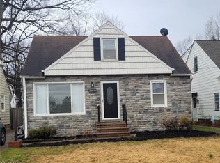 24830 Shoreview Ave, Euclid, OH 44123