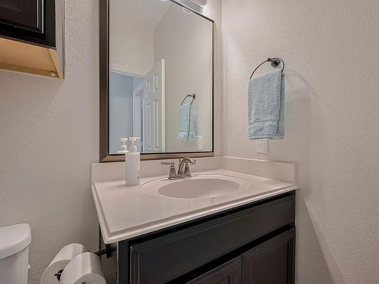 4227 Lodge Ranch Ct — Photo 37