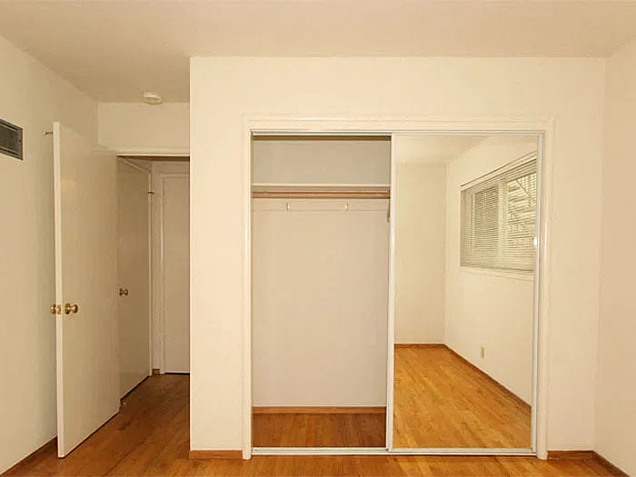 559 Matadero Avenue — Photo 3