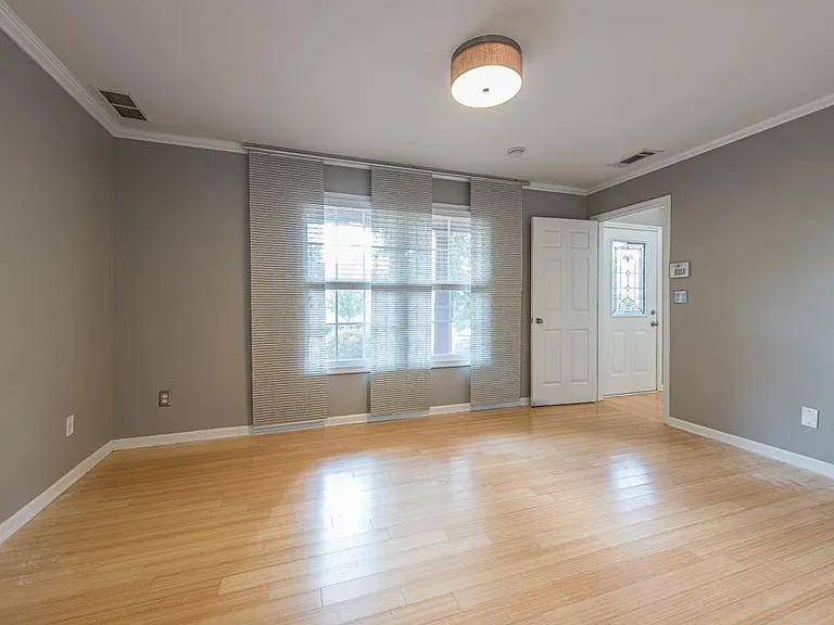 2696 Silver Hill Ter SE — Photo 12