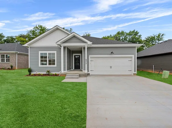 572 Pleasant Meadow Ln, Bowling Green, KY 42104