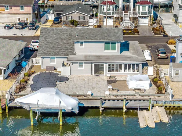 321 Stephan Avenue, Toms River, NJ 08753