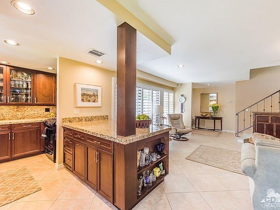 3rd image of 484 E Calle Begonia
