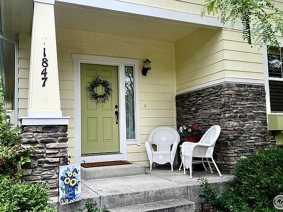 2nd image of 1847 White Feather Dr