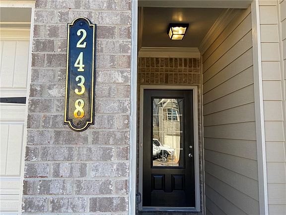 2nd image of 2438 Irwell Way