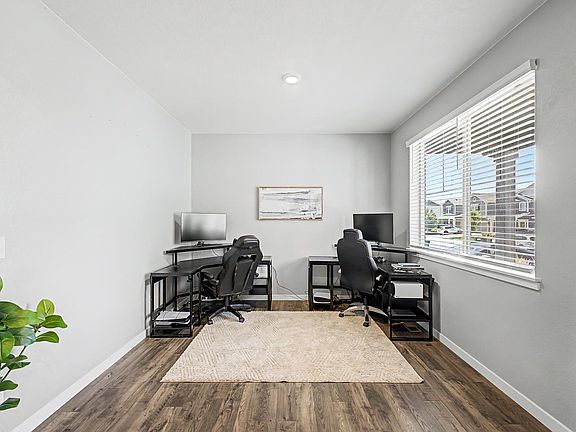 4th image of 14790 Normande Dr