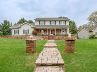 5902 Pine Ter, Weston, WI 54476