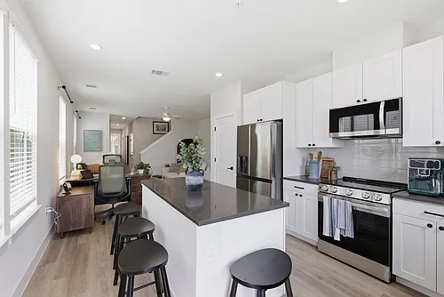 HARMON Melissa by Crescent Communities Photo 1