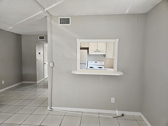 3rd image of 5601 31st Ave S Unit 3