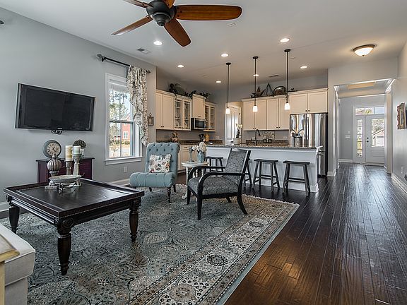 Cozy Open Floor Plan