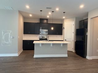 31751 Broadwater Ave, Leesburg, FL 34748