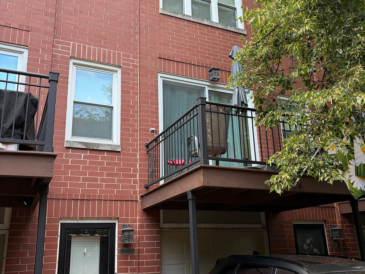 2 bed, 1800 sqft, $4,400 — Photo 3