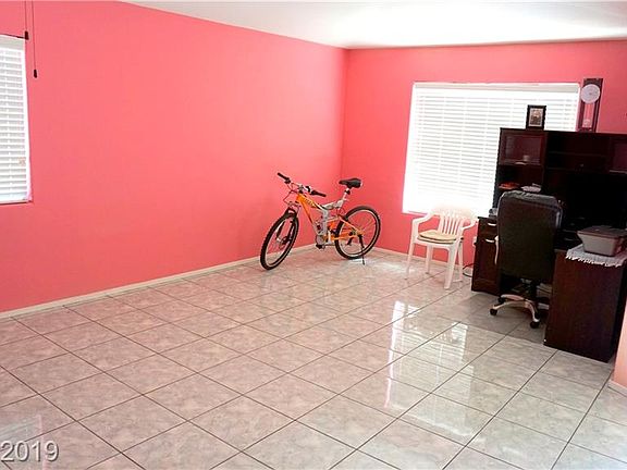 3rd image of 424 Casa Del Norte Dr