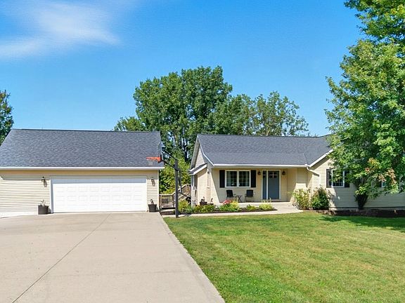 2nd image of 4717 Canfield Dr