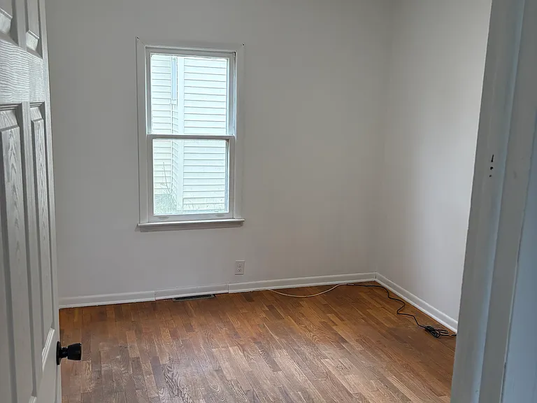 6316 Belmont Ave NE — Photo 7