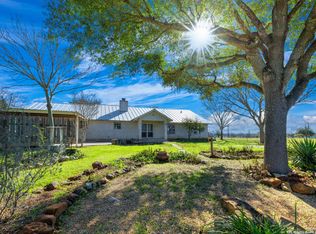 5860 Cooksey Rd, Adkins, TX 78101