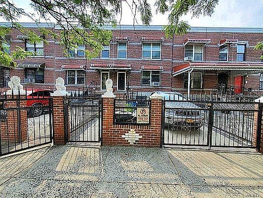 1st image of 222 Sumpter St APT 2