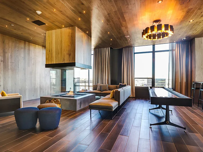 Club Room 2