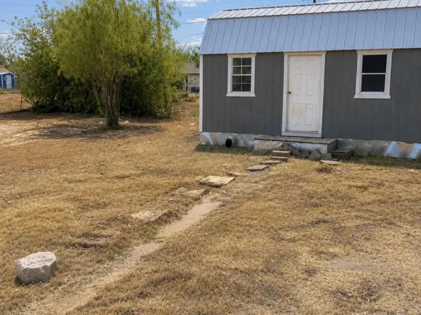 1902 Avenue G, Anson, TX 79501