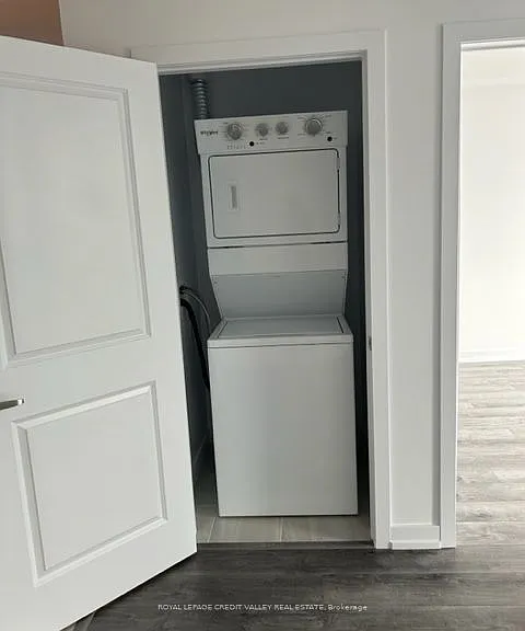 460 Dundas St E #309 — Photo 21