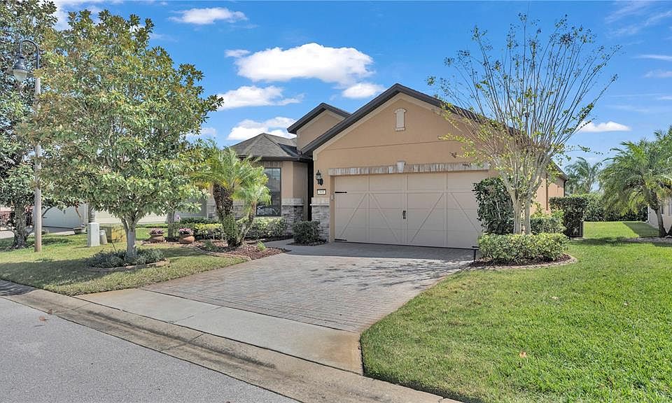 1st image of 545 Vista Sol Dr