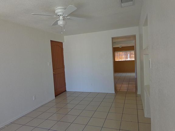 5th image of 146 W Mendibles St