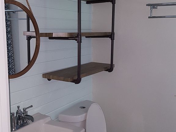 1 bath off the kitchen