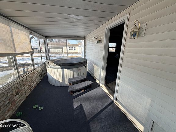 4th image of 1955 Dutch Hollow Rd