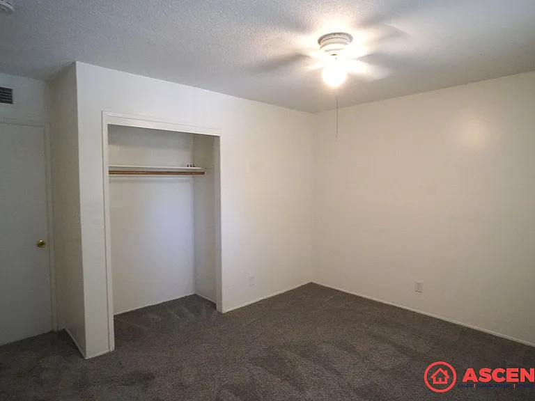 1400 Kern St — Photo 6