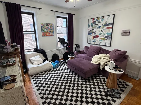 35-04 31st Avenue image 1 of 4