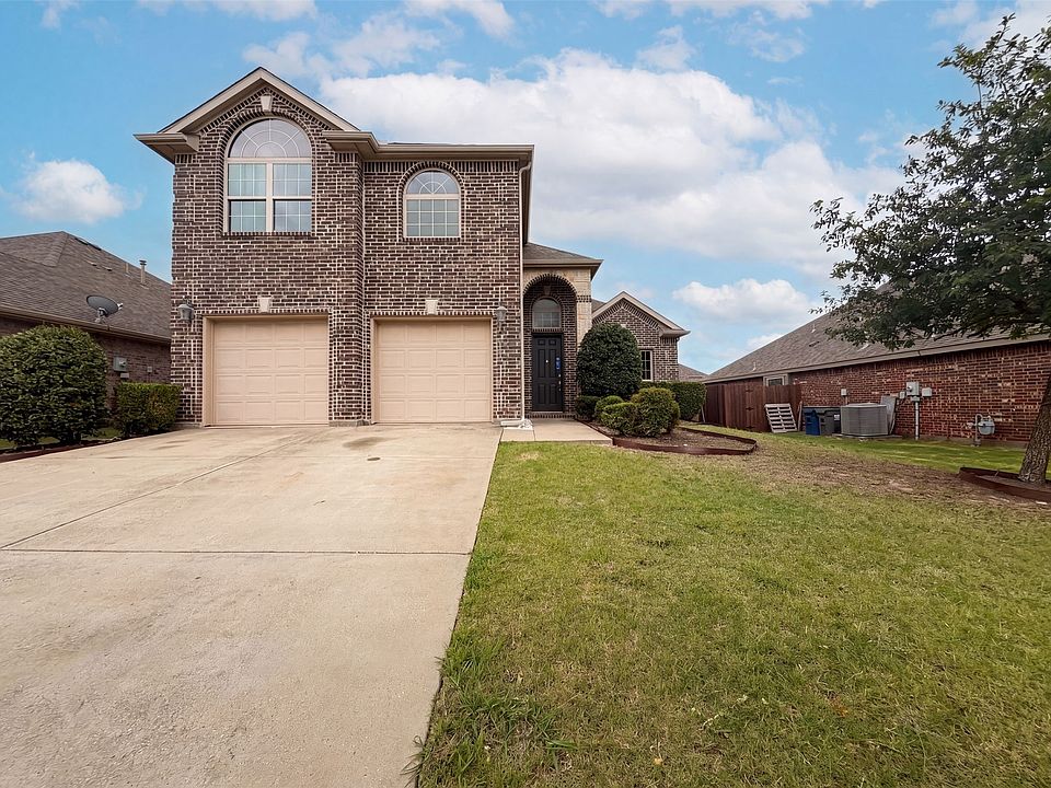 1st image of 1421 Caruth Ln