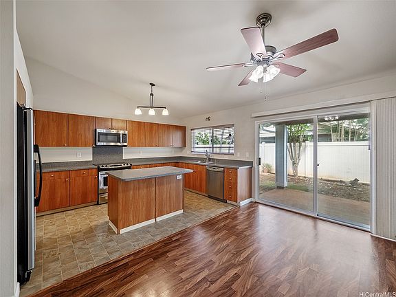 2nd image of 91-1043 Hookaahea St