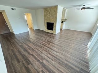 4617 Coldwater Canyon Ave #102, Studio City, CA 91604
