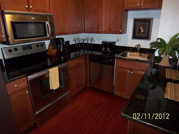 5th image of 210 5th Ave S Unit 403