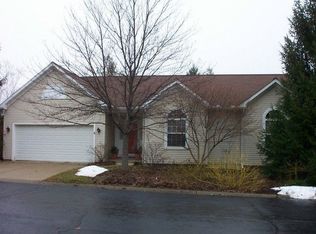 1420 Kelly Green Dr, Ann Arbor, MI